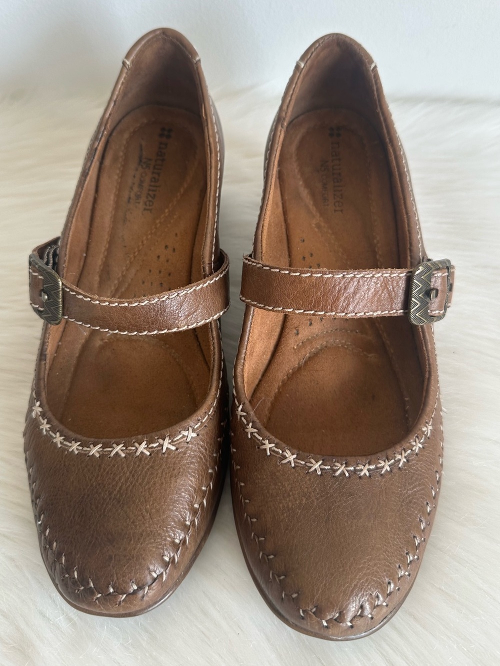 Naturalizer Women’s Brown Leather Mary Jane Block Heel Pumps Size 8 - Picture 1 of 8